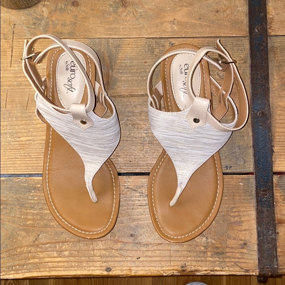 Eurosoft sandals size 8 cream